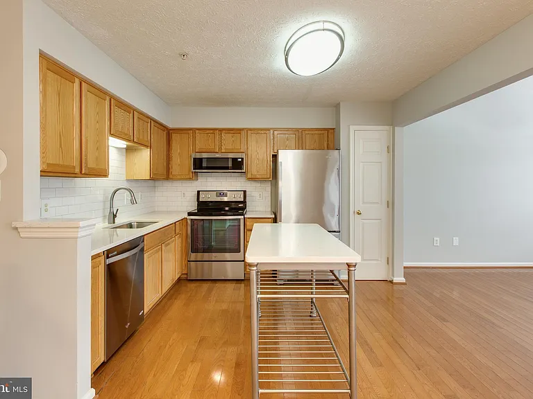 2542 Piney Pass Way — Photo 18