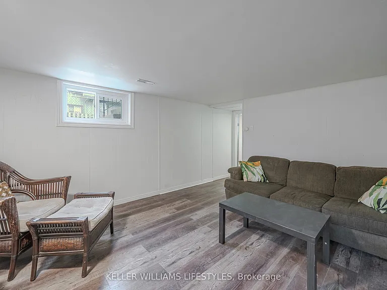 84 Wilson Ave #MAIN — Photo 11