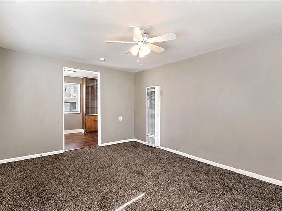 5th image of 264 36th St