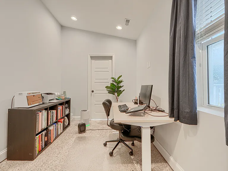 405 S Wolfe St — Photo 25