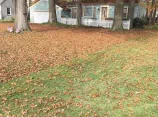 4290 Lake Rd, Youngstown, OH 44511