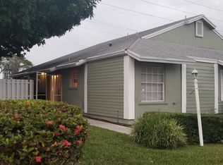 991 SW 111th Way, Davie, FL 33324