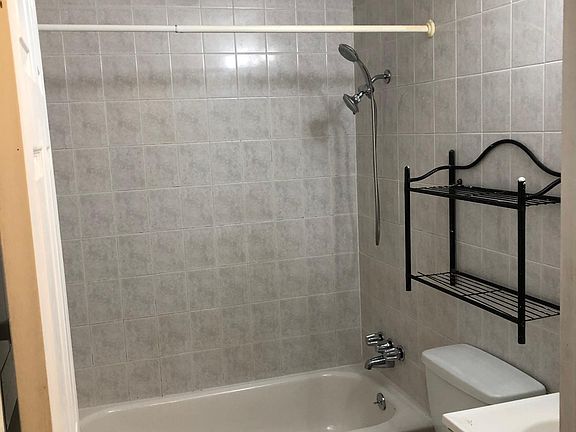 2nd image of 3904 Stanley Ave