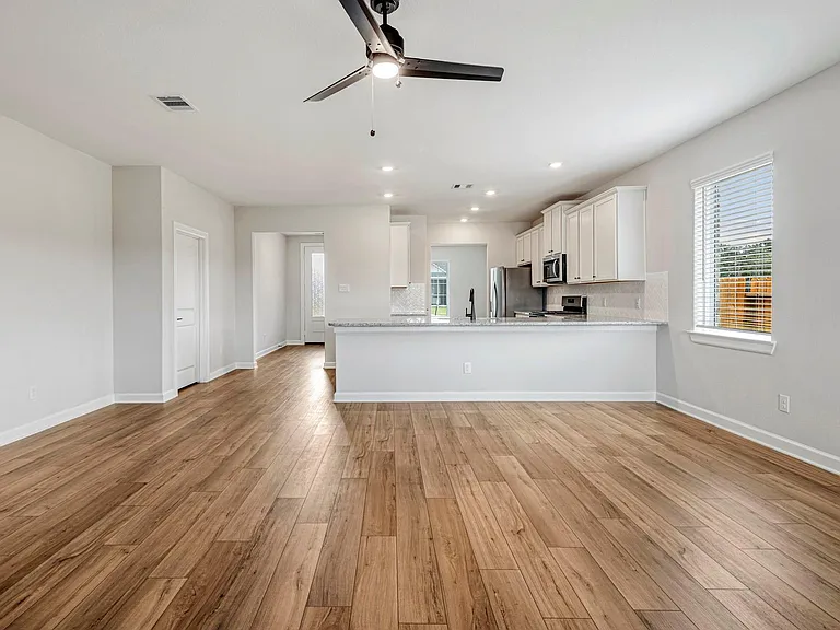 15761 Bayberry Trace Dr — Photo 11