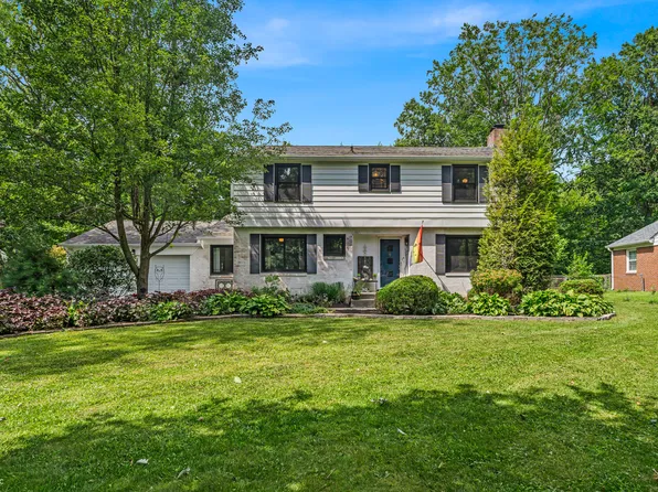 926 Oakwood Trl, Indianapolis, IN 46260