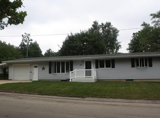 400 5th St SE, Oelwein, IA 50662