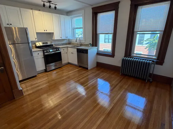 264 Washington St, Salem, MA
