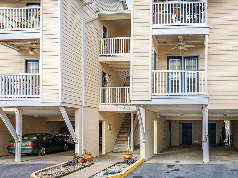 2421 Beachview Dr #G-13 — Photo 47