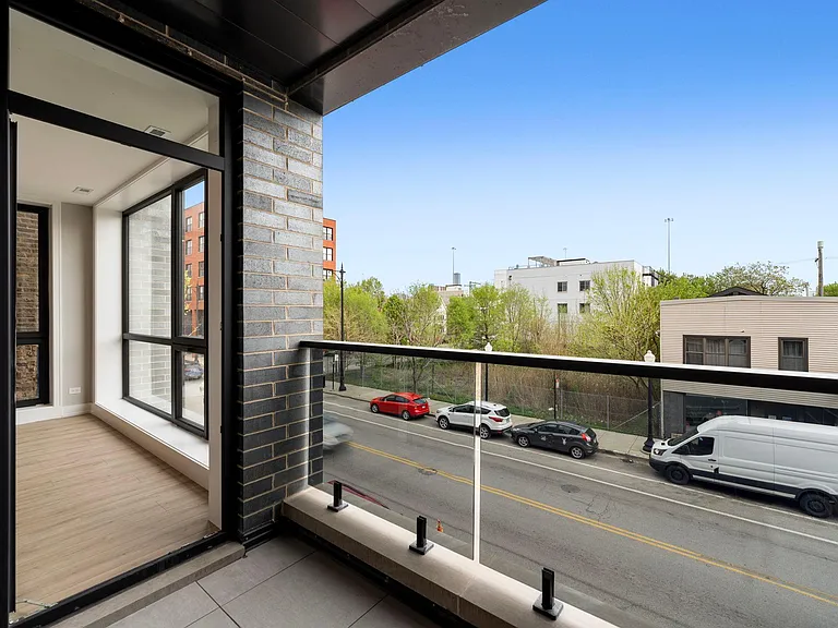1718 S Halsted St #301 — Photo 12