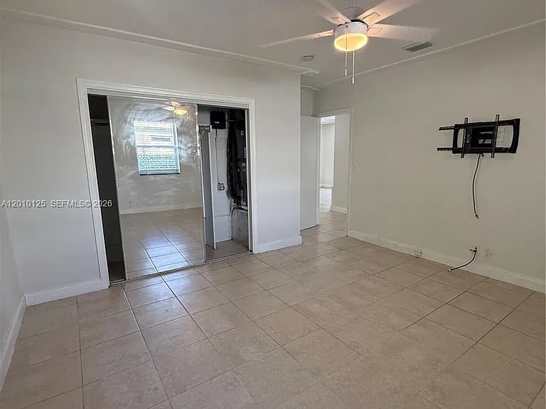 1619 Shenandoah St — Photo 11