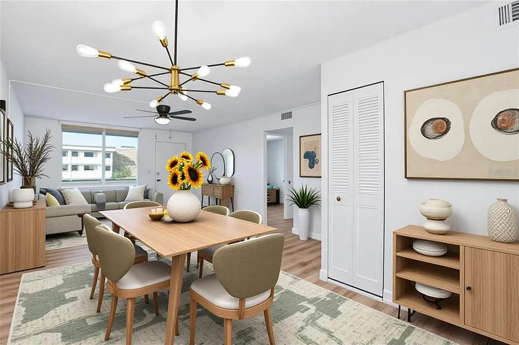 2 bed, 2.0 bath, 1035 sqft, $1,850 — Photo 2