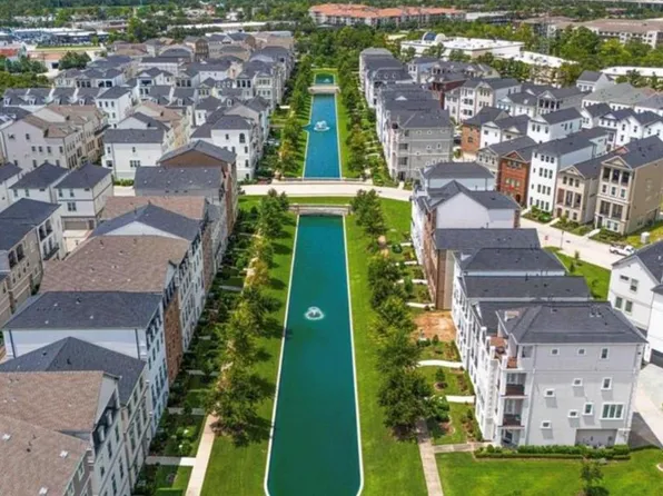 3705 Somerset York Ln, Houston, TX 77055