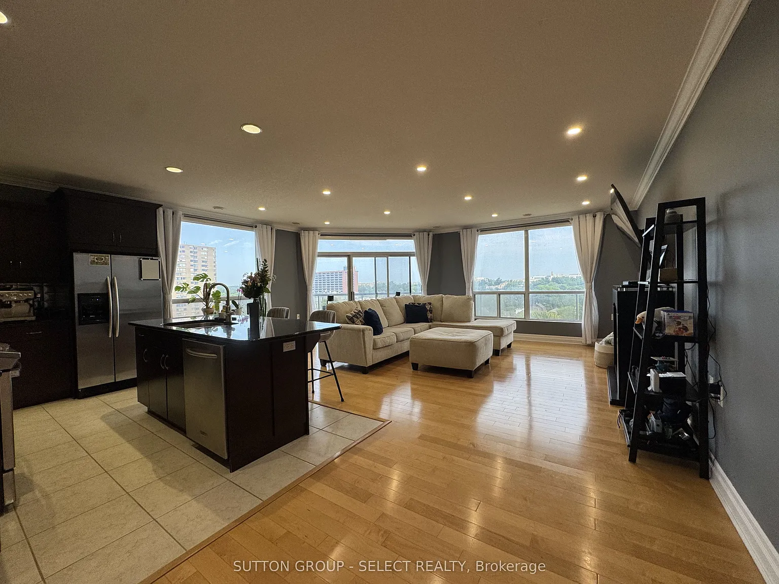 2 bed, $2,650 — Photo 3