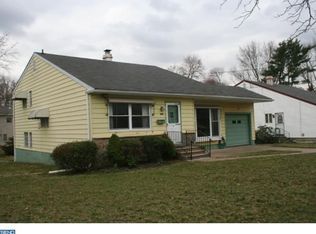 306 Nature Dr, Cherry Hill, NJ 08003