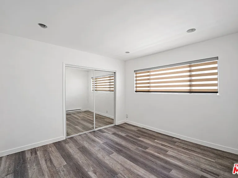 733 N Hayworth Ave #4 — Photo 18