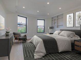 577 Massachusetts Ave #PENTHOUSE, Boston, MA 02118