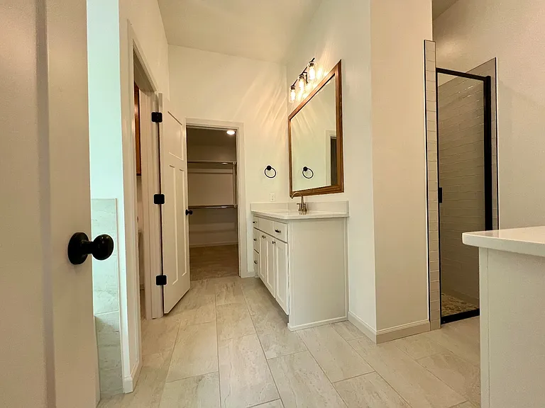9333 SW 42nd St — Photo 11