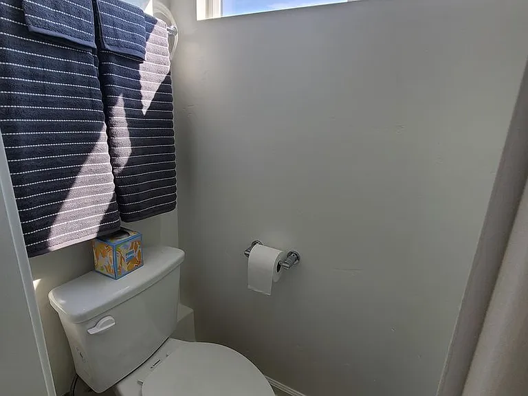 3043 Oliphant St — Photo 27