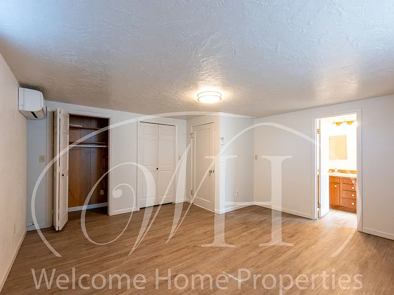 427 SW Bade Ave — Photo 25