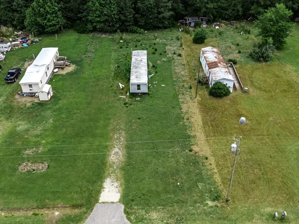 1568 Kingcrest Dr., Loris, SC 29569