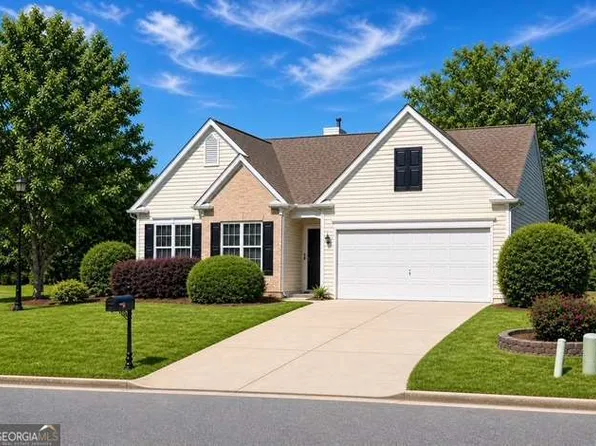 6365 Waveland Dr, Cumming, GA 30040