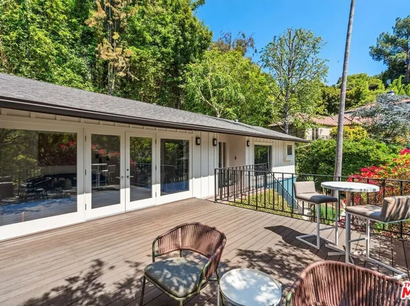 3304 N Knoll Dr, Los Angeles, CA 90068