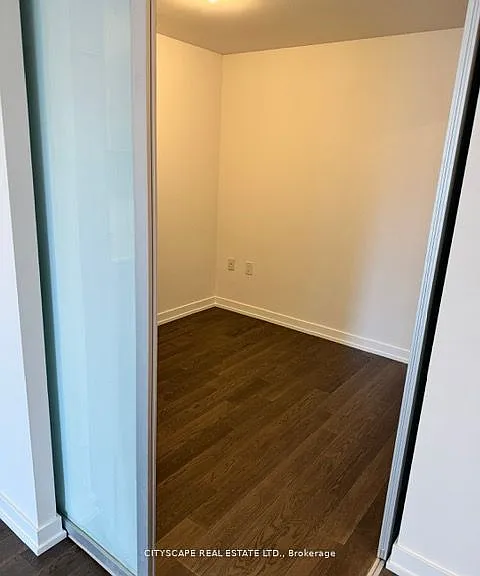 11 Wellesley St W #708 — Photo 13