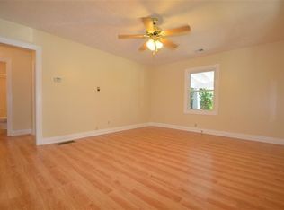 111 Ashmore St, Versailles, KY 40383