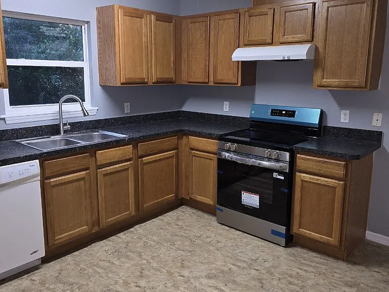8734 N Reina Loop — Photo 3