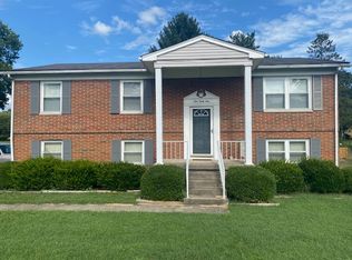 141 Eastview Dr, Chillicothe, OH 45601