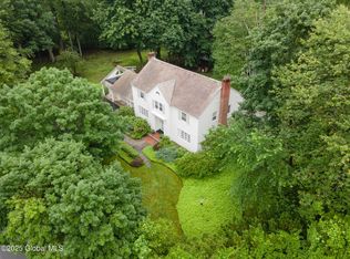 20 Darroch Rd, Delmar, NY 12054