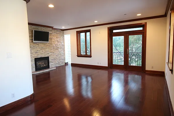 Sold by Columbus NY Real Estate | media 16