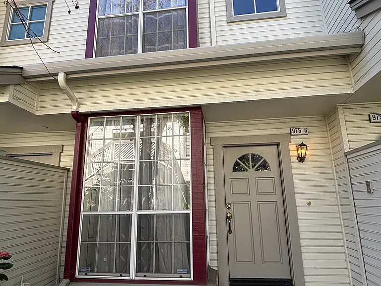 975 Belmont Ter #6 — Photo 15