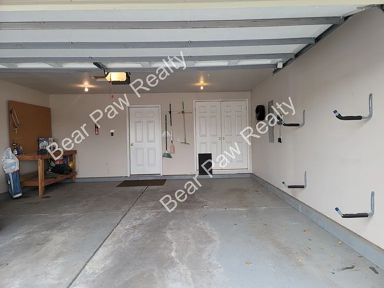 4403 Springer Ct — Photo 18