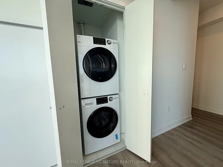 1 Fairview Rd E #1911 — Photo 8