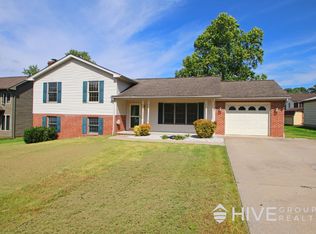 261 5th St, Broadway, VA 22815