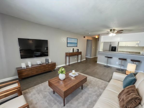 8938 Tobias Ave #222