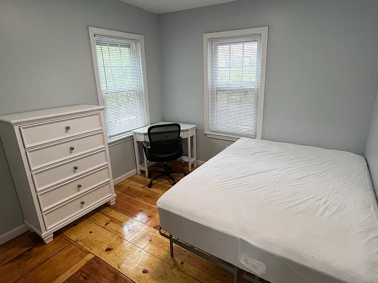65 Arnold St #2 — Photo 13