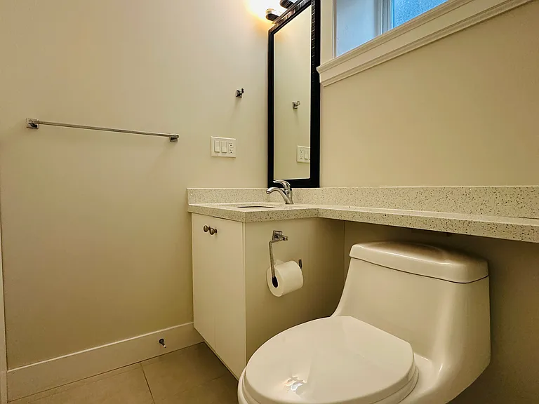 4473 Oxford St #BASEMENT — Photo 8