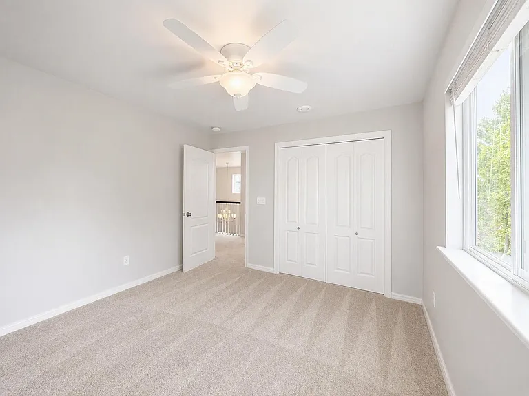 12633 W Roseglen Ct — Photo 19