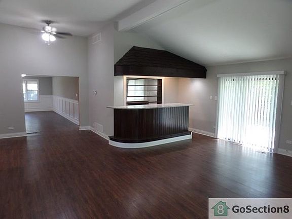 4th image of 18040 Baker Ave