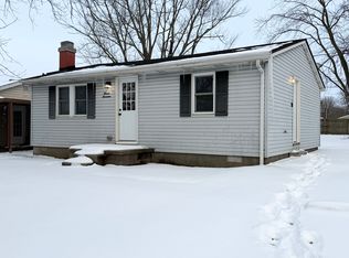 1117 Meadow Dr, Cottage Hills, IL 62018