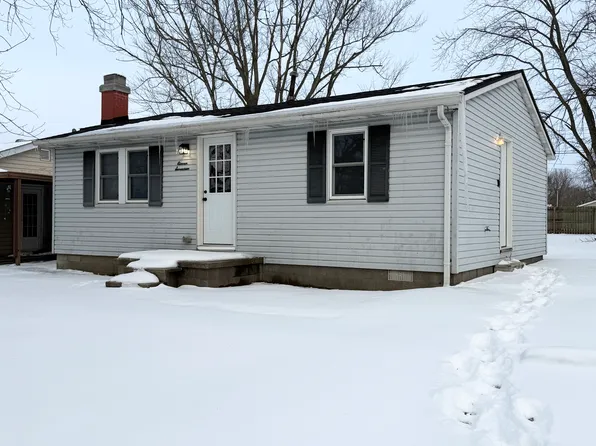 1117 Meadow Dr, Cottage Hills, IL 62018