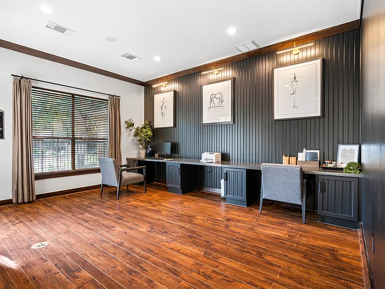 Clubhouse Work Space