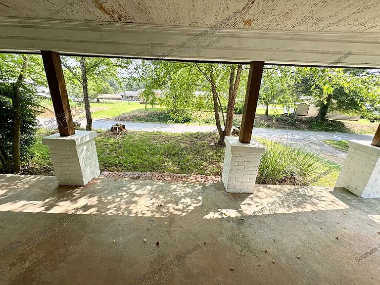 151 Hopewell Church Dr — Photo 3
