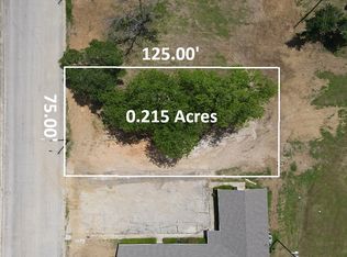 703 Fair Ave, Gainesville, TX 76240