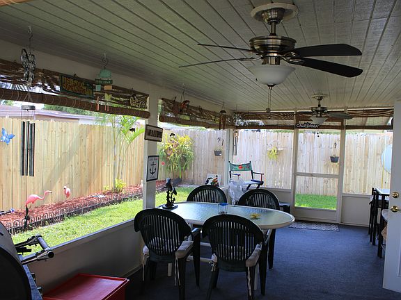screened back patio