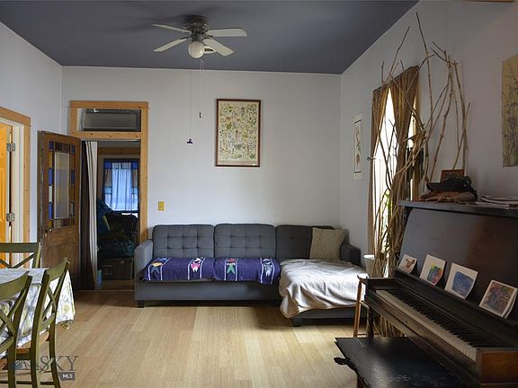 3rd image of 209 S I St