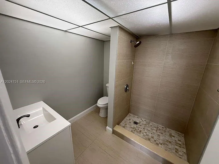 10000 NW 80th Ct #2345 — Photo 11