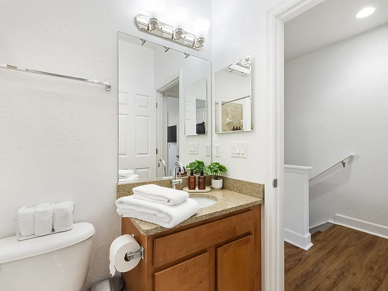 2508 SW 35th Pl #S113 — Photo 18